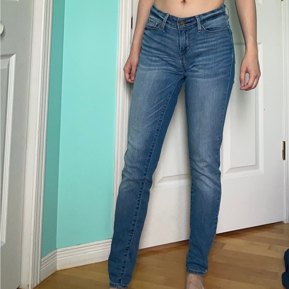 Levi Strauss Jeans - Picture 1 of 5